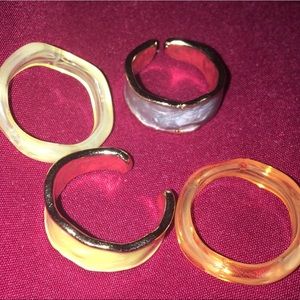 4 resin rings